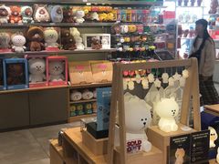 -line friends(明洞旗舰店)