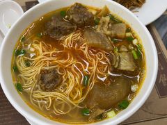 咖喱牛腩面-黄枝记(议事亭前地店)