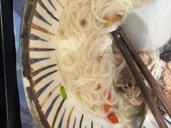 -鲜越鲜鱼粉(财富购物中心店)