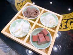 内脏四宝拼盘-虾佬圣汤