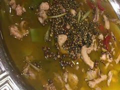 竹林麻麻兔-有红鸡毛店·川菜(抚琴夜市店)