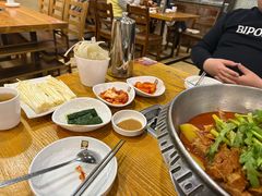 -喇喇排骨火锅·传统韩式脊骨汤(望京西园总店)