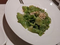 -小鱼小牛(世欧广场店)