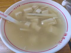 酸笋豆腐汤-津品味小吃(大学湾店)