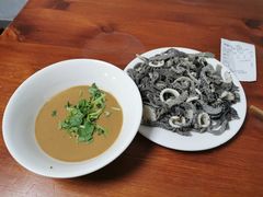 爆肚-宝瑞门钉肉饼店