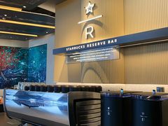 -星巴克臻选(上海合生汇1F店)