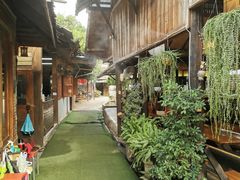 景点-倒立小屋