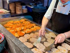 -金滏山·烤肉海鲜火锅自助(襄阳万达店)