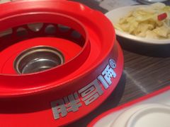 -胖哥俩肉蟹煲(济南世茂国际广场店)