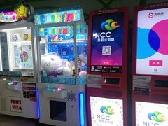 -天幕新彩云国际影城(激光巨幕店)