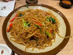 -川堂风·跷脚牛肉·乐山爆炒(宝山日月光店)