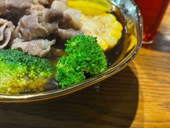 -初念轻轻然(长阳创谷店)