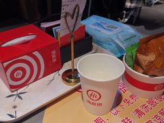 -海底捞火锅鲜切牛肉主题店(长寿路店)