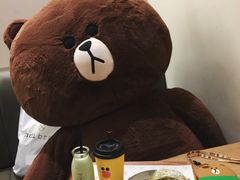 -LINE FRIENDS Garosu-gil Flagship Store