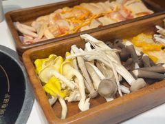 -菌小白火锅(时尚天河店)