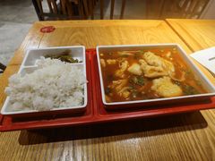 -苗小坛番茄酸汤鱼(南通海门龙信广场店)