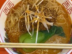 -拉面莊夢語＆中华料理八椿