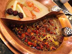 太极鸳鸯锅-老码头火锅(骡马市店)