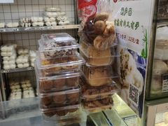-白玉兰食品甜凤店(合生汇店)