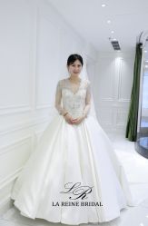 欧美大牌-拉瑞娜LaReine婚纱礼服高级定制