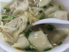 鸡汤三鲜大馄饨-绿杨馄饨临顿路店