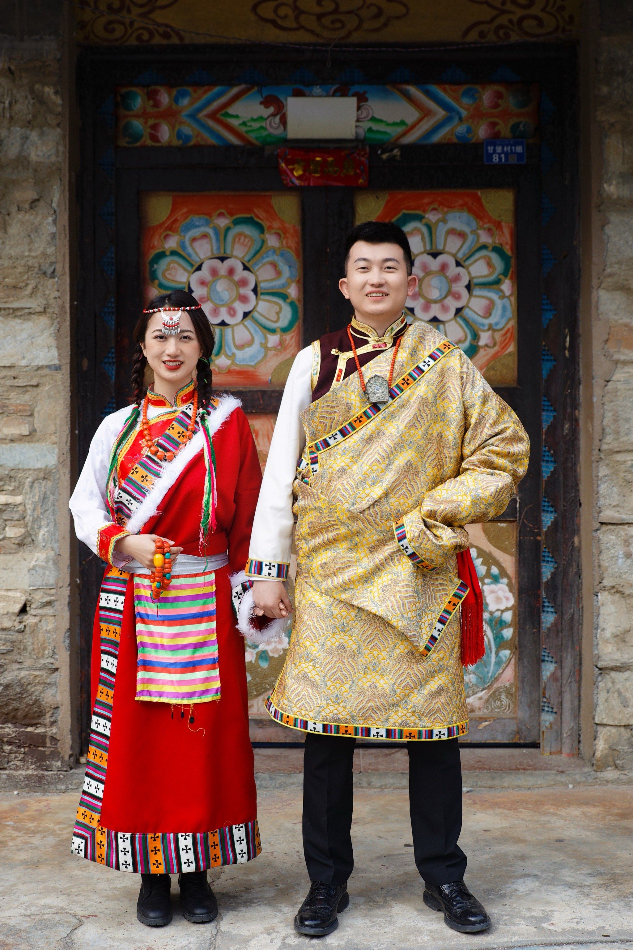 哇塞!你们的藏族婚纱照真是惊艳到我了!