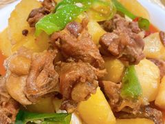 新疆大盘鸡-巴扎美食·新疆菜·西域歌舞表演餐厅(新疆大厦店)