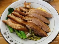 -狮头牌卤味研究所·卤味饭(花城汇南区店)