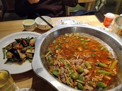 -兔行天下-鸿鹤鲜锅兔(中海国际店)