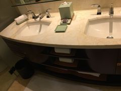 -深圳星河丽思卡尔顿酒店
