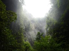 -龙水峡地缝景区