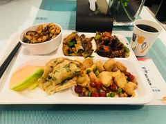 -奔驰北京鹏龙星徽(西大望路店)