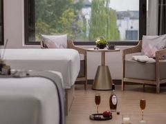 -湖光月色临湖音乐餐厅(台儿庄古城店)