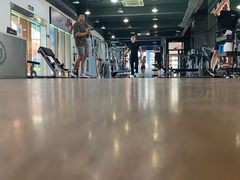 -豪逸健体(中骏广场店)