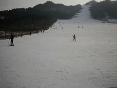 -辽阳弓长岭温泉滑雪场