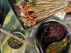 -郑记·古法黑砂锅串串(龙泉店)