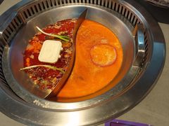 -生活如沸·顺德水牛奶火锅(人民广场店)