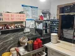 -铁锅哥米线