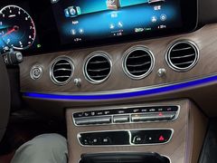 -上海星瀚奔驰4S店(红柳路店)