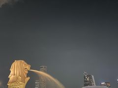 -鱼尾狮公园