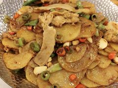 -鑫巴蜀小镇 · 水煮鱼专研店(玉桥店)
