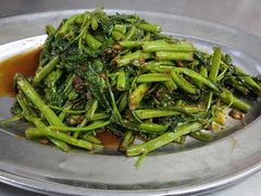炒空心菜-黄亚华小食店(Jalan Alor)