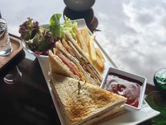 -海南清水湾莱佛士酒店