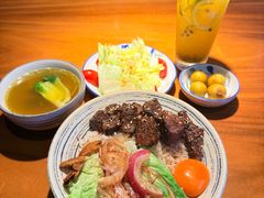 -满满初牛·炭烧牛肉专门店(国大店)