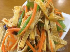 -穆芳阁兰州纯汤牛肉面(西安总店)