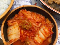 -万和春排骨砂锅米饭(湖北路店)