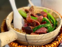 招牌腊味煲仔饭-肥仔文澳门猪骨煲(南京西路店)