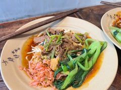 爆炒牛肉面-方铲铲·成都板凳面(滨江银泰店)