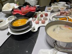 -红鼎豆捞·非遗鲍皇汤火锅(宝丰路店)