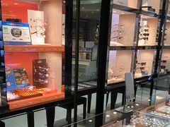 -博士眼镜(沙井京基百纳广场店)